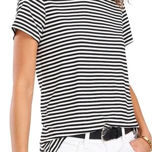 Vince Camuto black and white striped short sleeve tee. Size 1x
